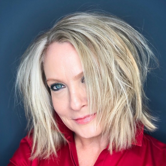 Meet your Posher, Nicky - Picture 2 of 2